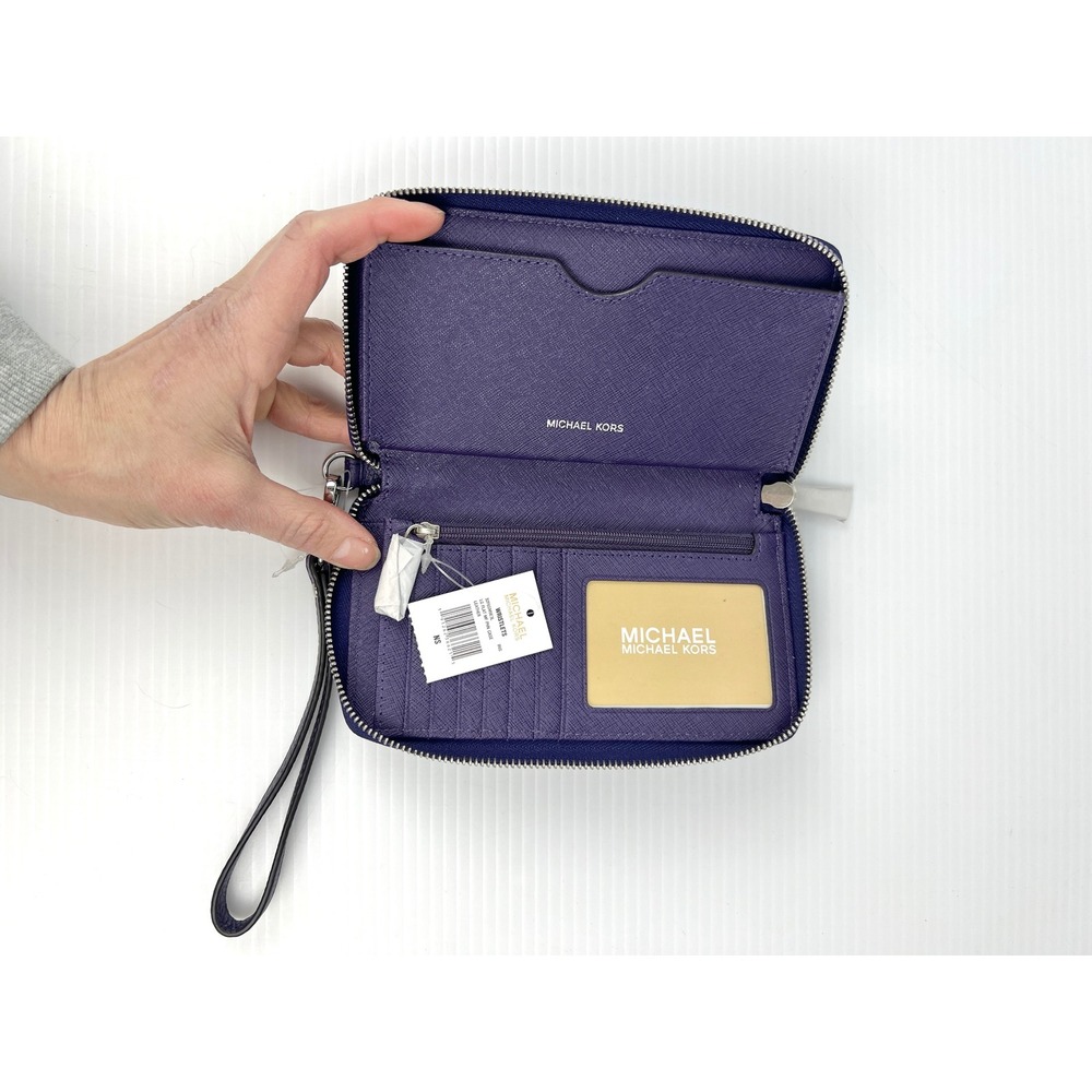 Michael Kors Mercer Smartphone Wristlet Iris‎ Purple Pebbled Leather 32F6SM9E3L - Picture 8 of 10